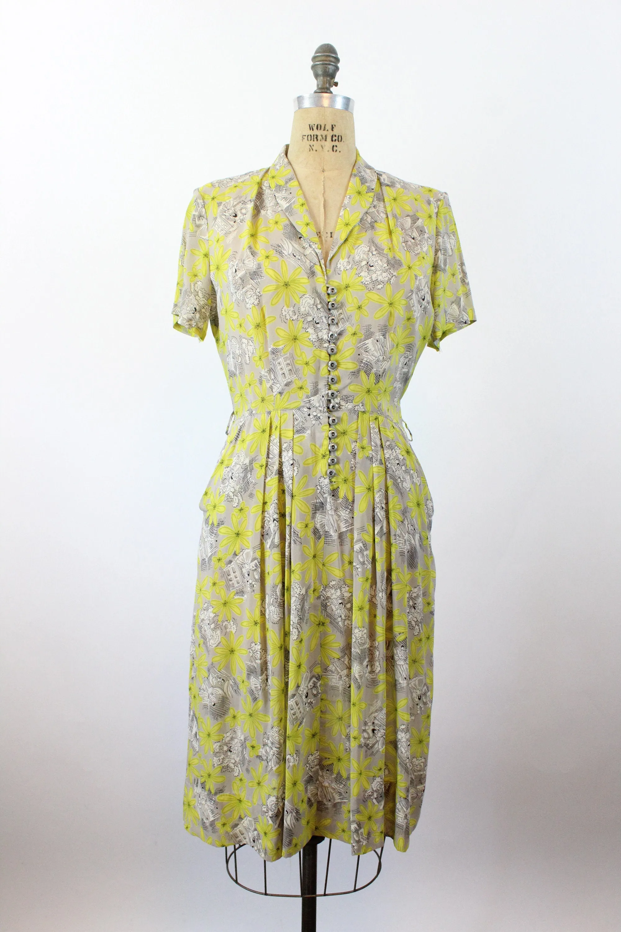 1940s BALLERINA rayon novelty print dress medium | new spring summer