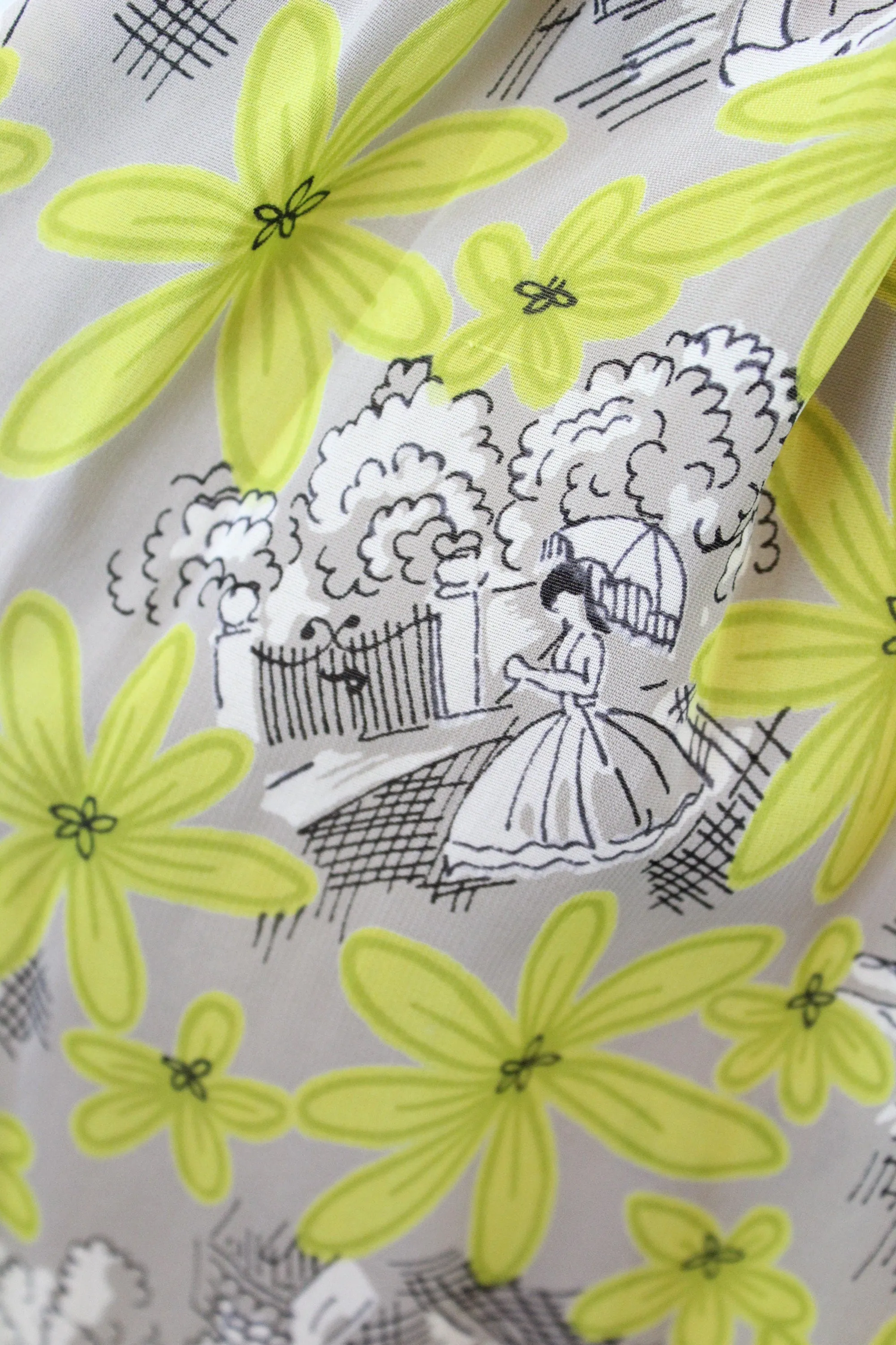 1940s BALLERINA rayon novelty print dress medium | new spring summer