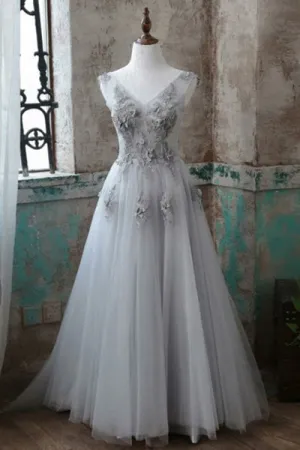 A-Line V-Neck Sweep Train Grey Tulle Prom Dress with Appliques Q76