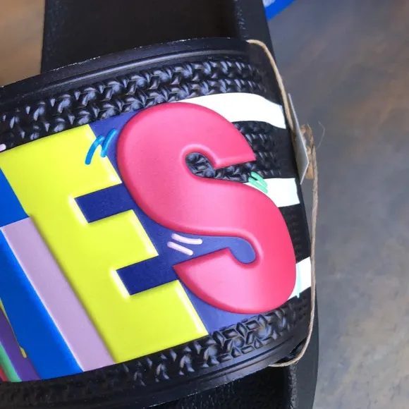 Adidas Adilette Pride “LOVE UNITES” black rainbow colors slides sandals mens 13
