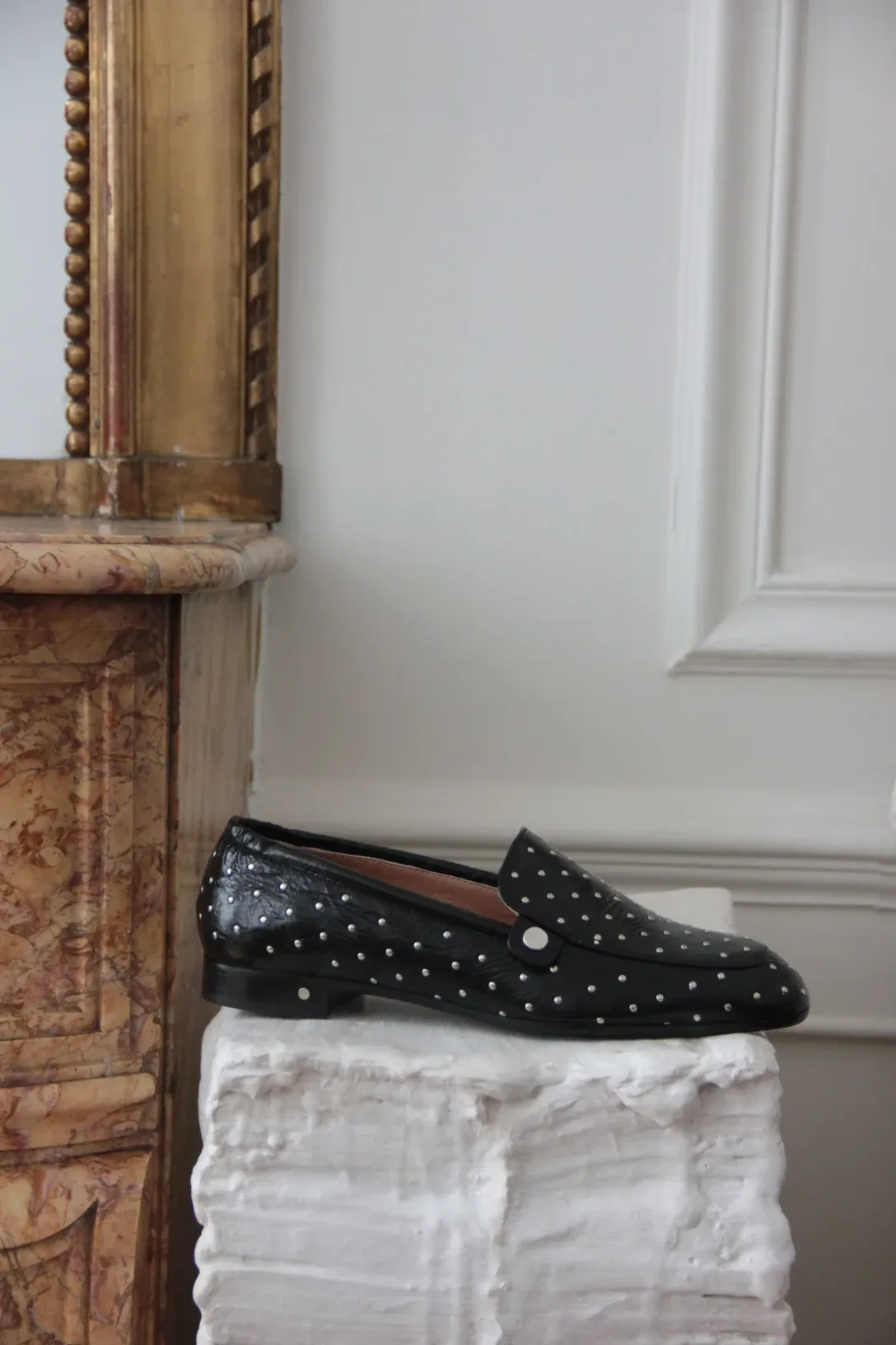Angela Leather With Studs Loafer | Black