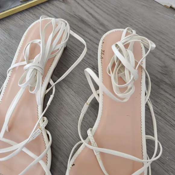 BEAUTIFUL! J CREW Sardinia White Size 8 Strapped Heels Sandals Used