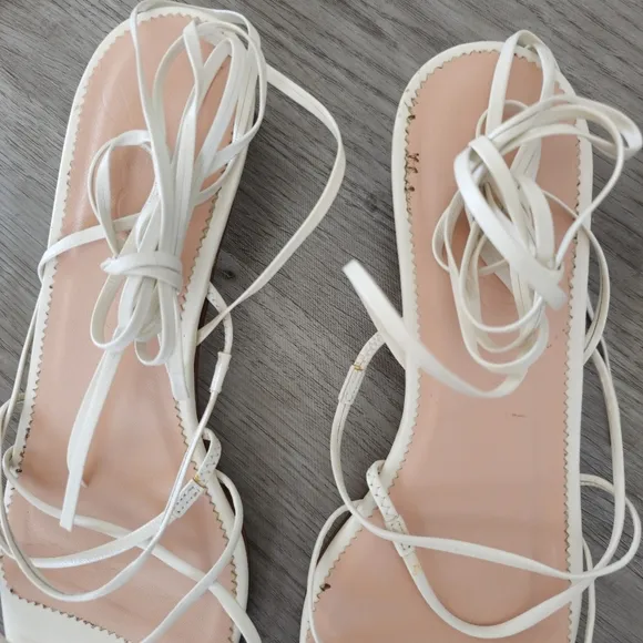 BEAUTIFUL! J CREW Sardinia White Size 8 Strapped Heels Sandals Used