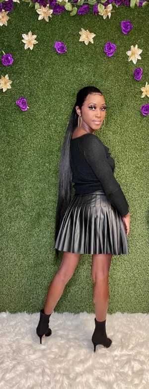 Cheer Me Up Pleated Mini Skirt | Black