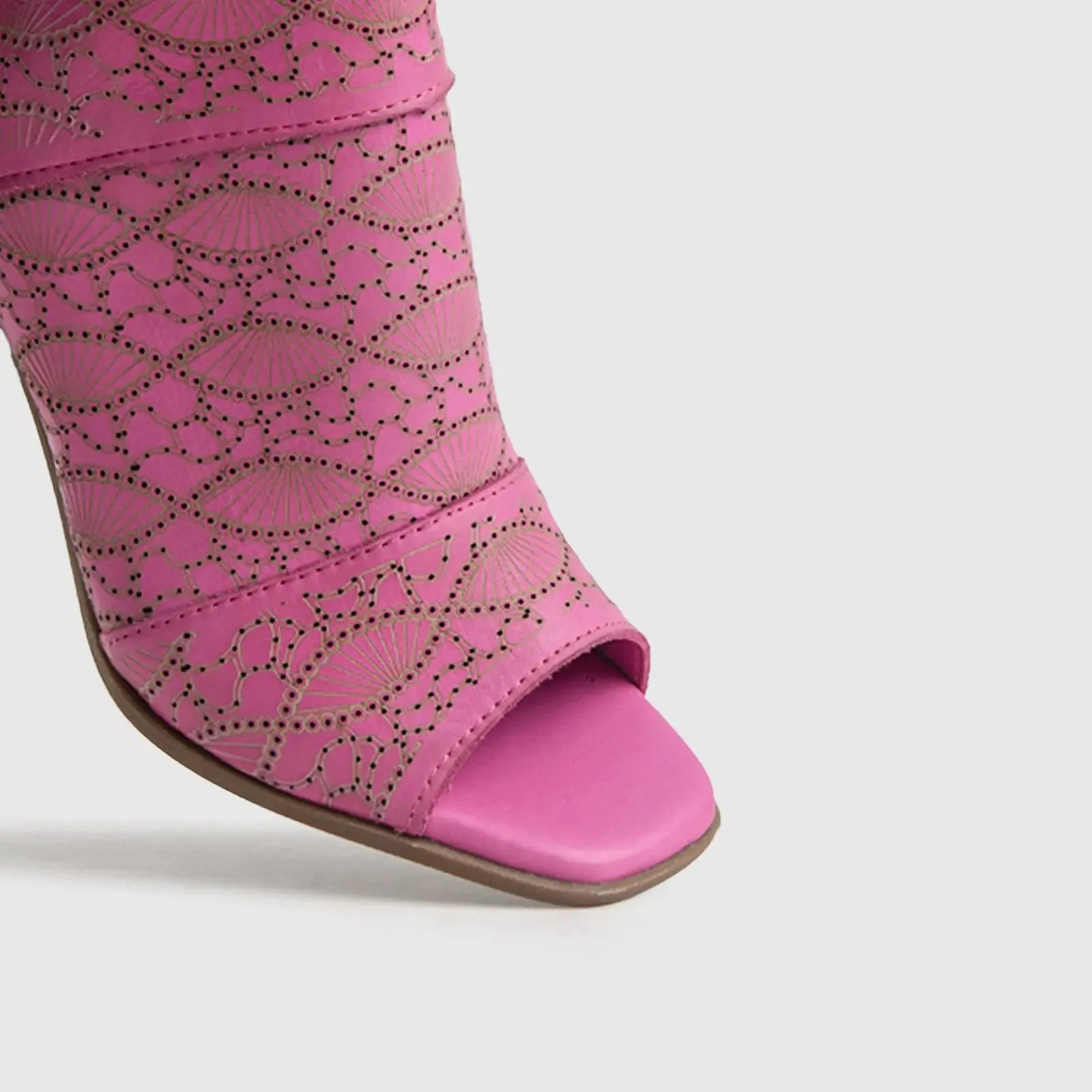 Comfort Block Heel Sandal Pink 8330