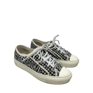 Dior Houndstooth 30 Montaigne Walk'N'Dior Sneakers - Size 37