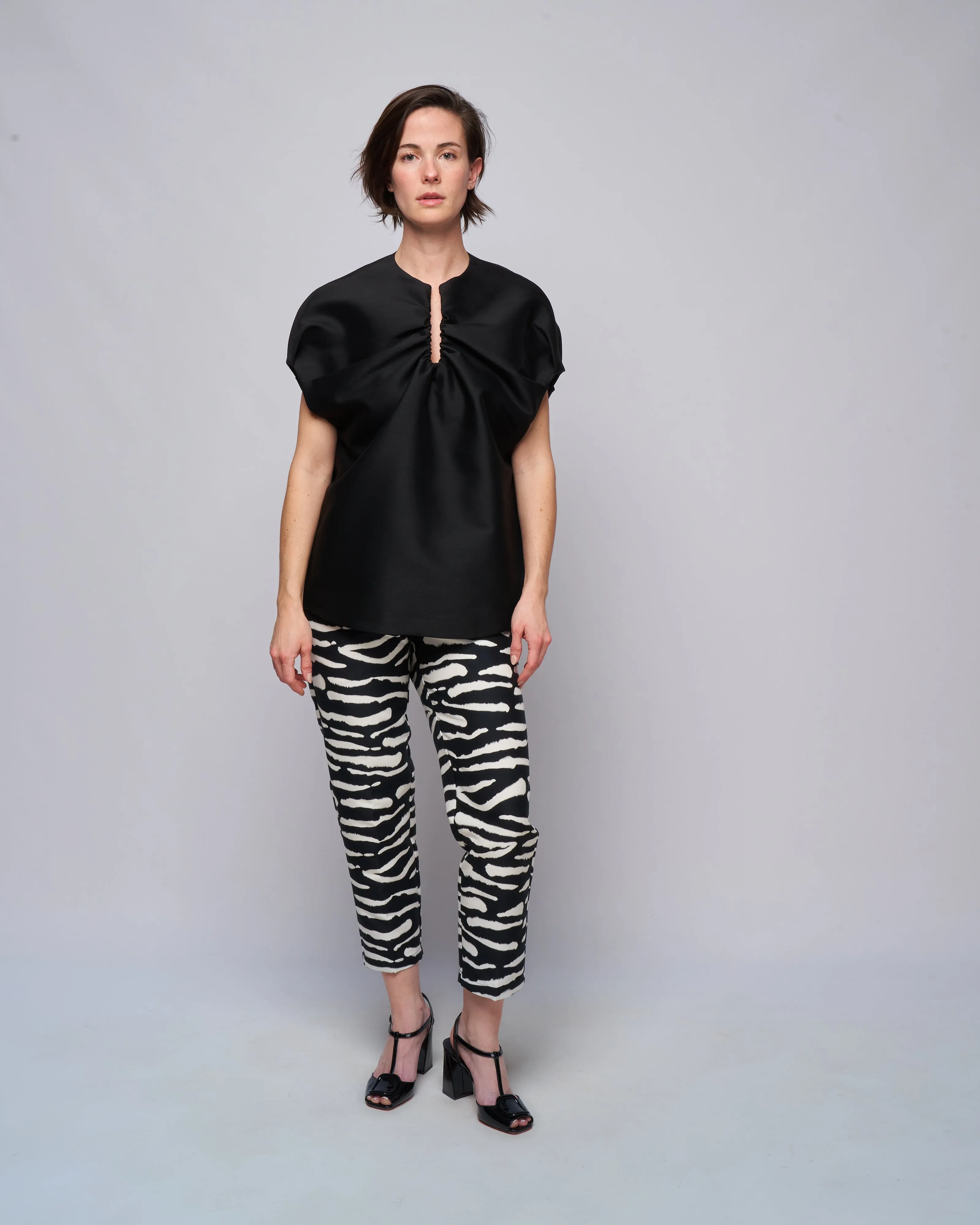 elastic waistband trousers - black wild stripes