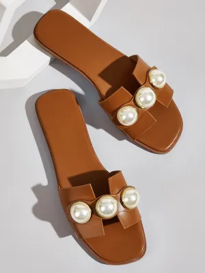 Faux Pearl Decor Sliders - Brown- FD ⚡