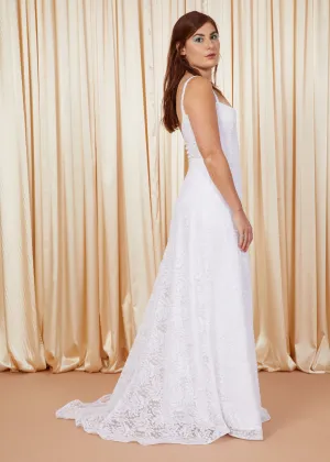 Garden Party | Lace Wedding Gown
