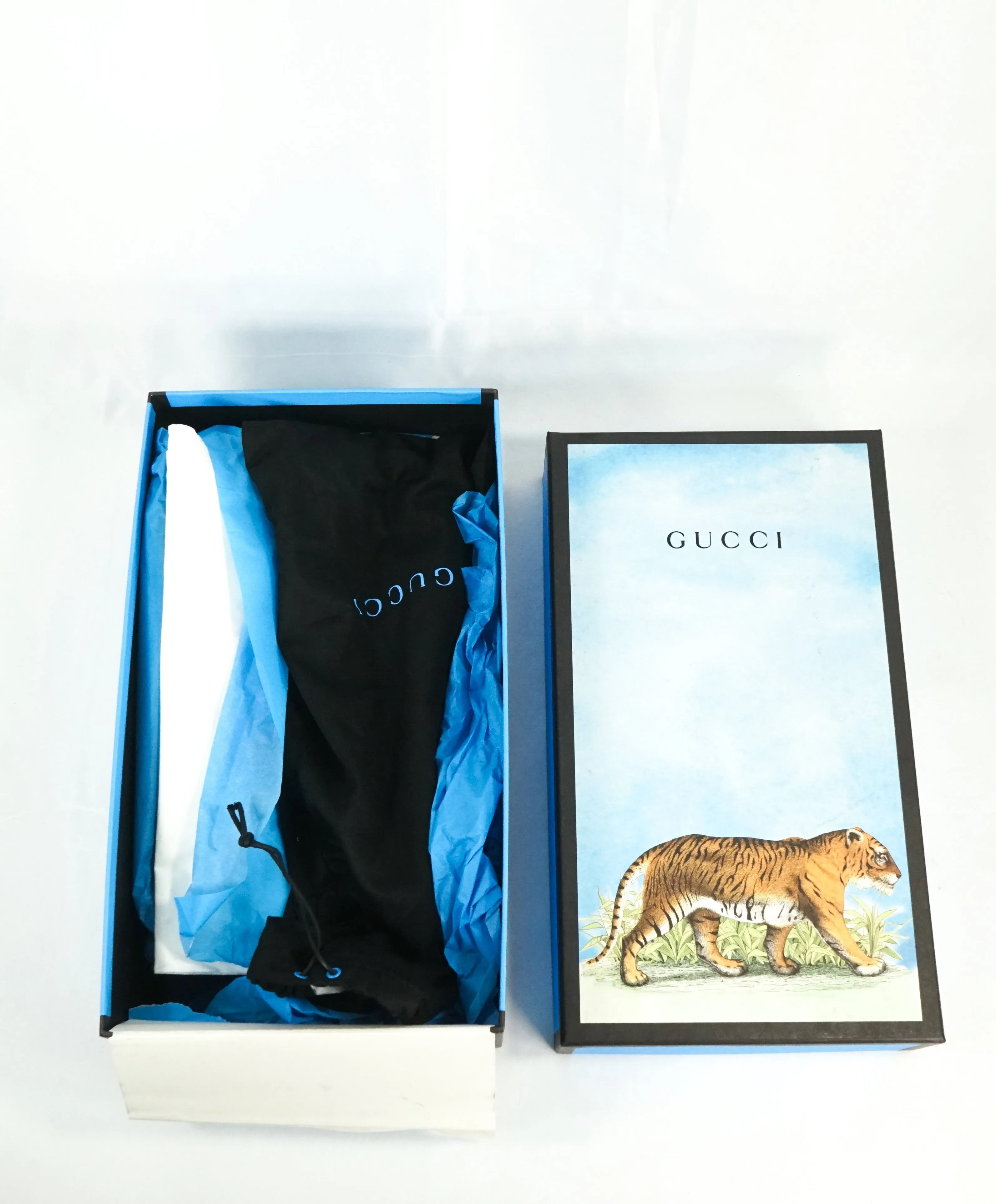 GUCCI -"Malaga" Kid Polly Kiltie Black & Gold Horsebit Fringe Loafers - 7 US (6.5 G)
