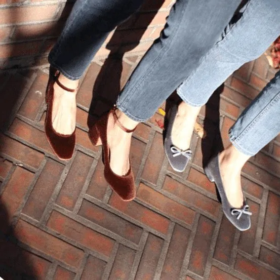 hasdine ankle-strap pumps-sold out