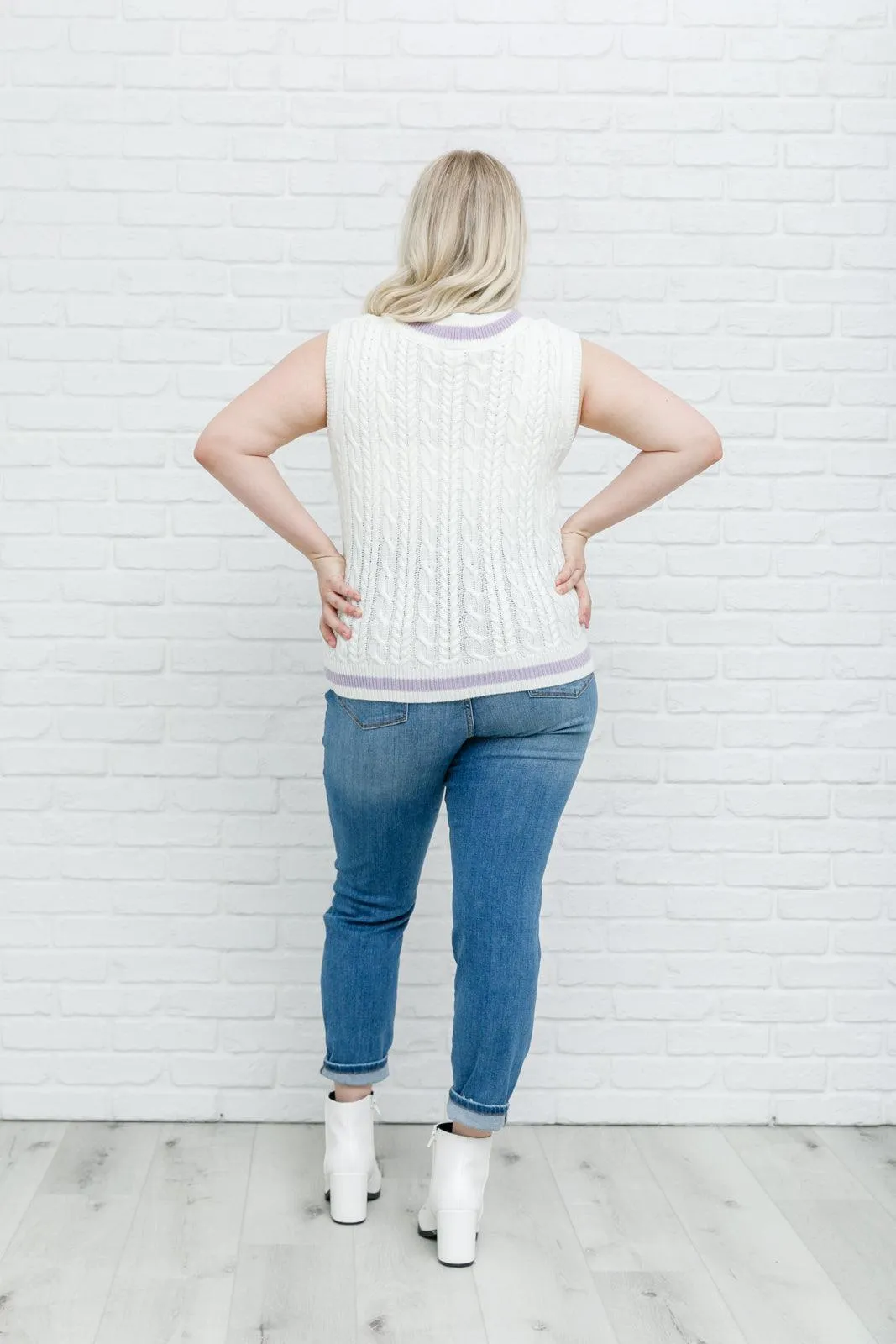 Hazel Blues® | Power Girl Sweater Vest