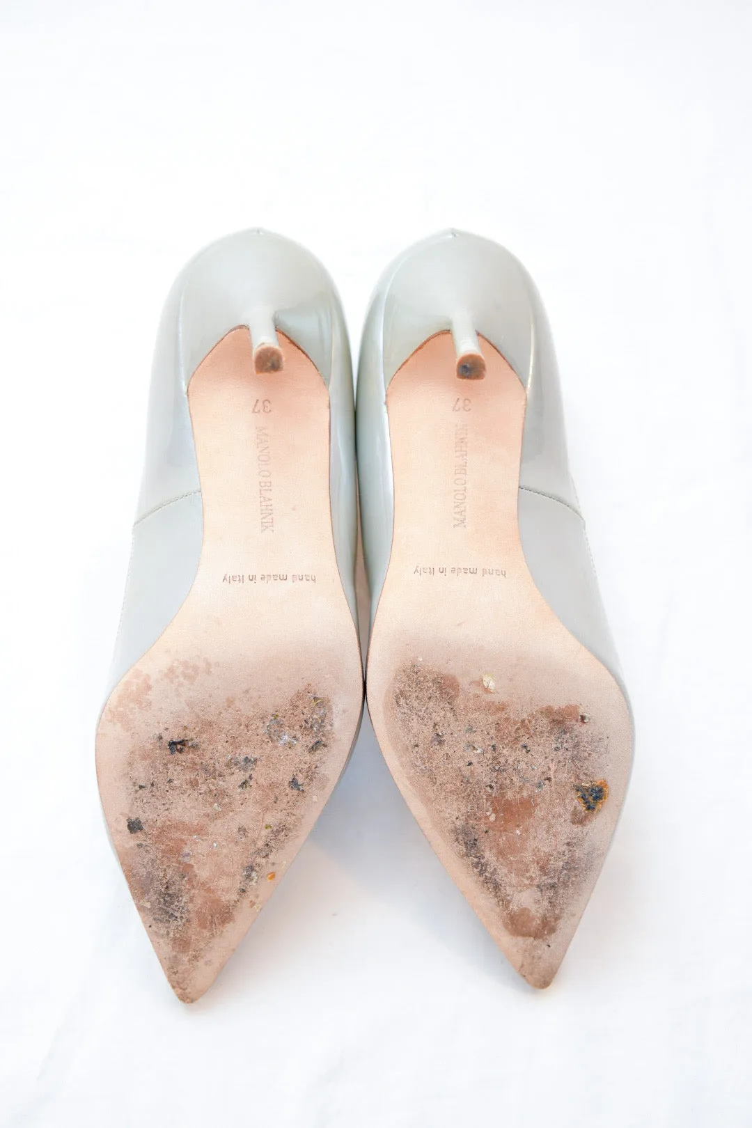 Manolo Blahnik Metallic Silver Pump in 'Fodera Rose'