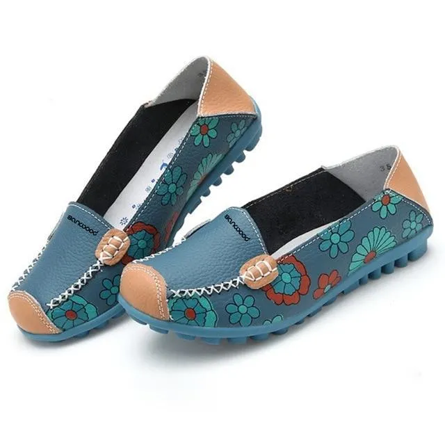 New Hot Fashion Women Faux Leather Flat Heel Casual Flower Pattern Loafer