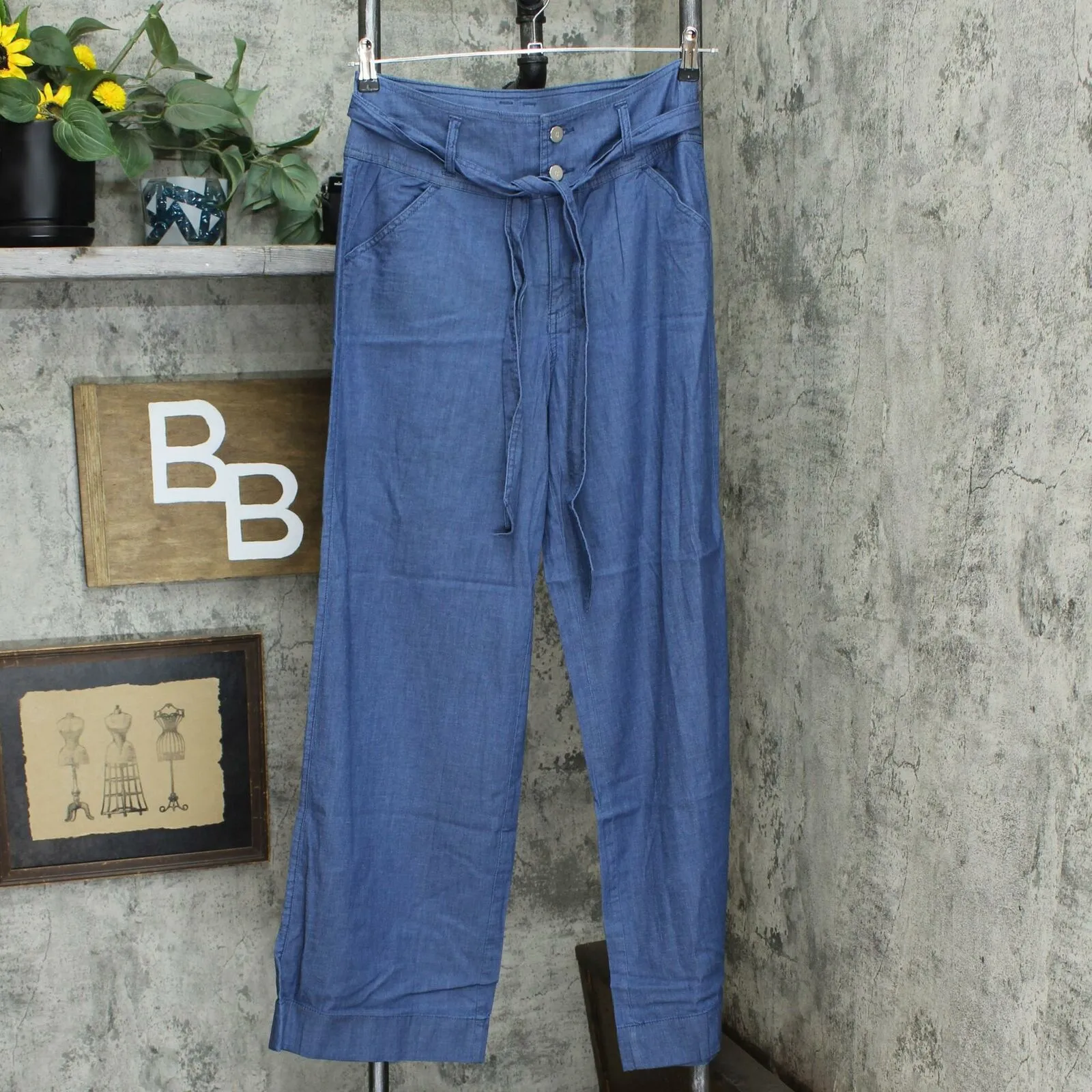 NWT G.I.L.I. Women's Wide Leg Chambray Denim Pants With Tie Waist. A354266 6