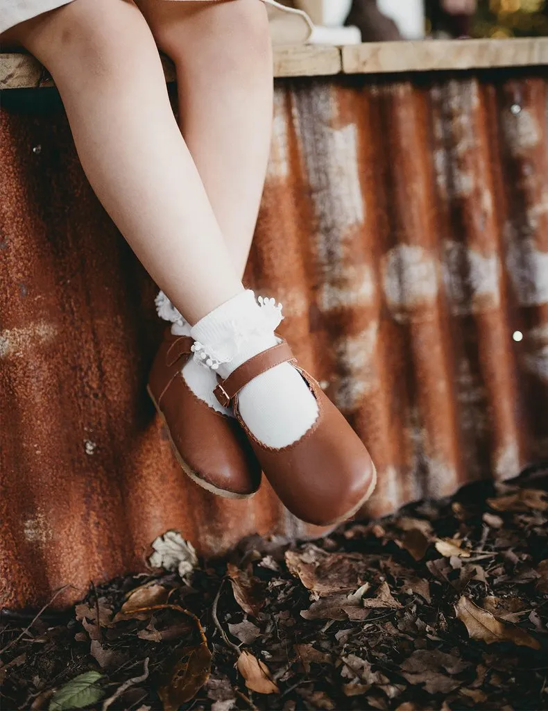 Pom Pom Ruffle Ankle Socks - White