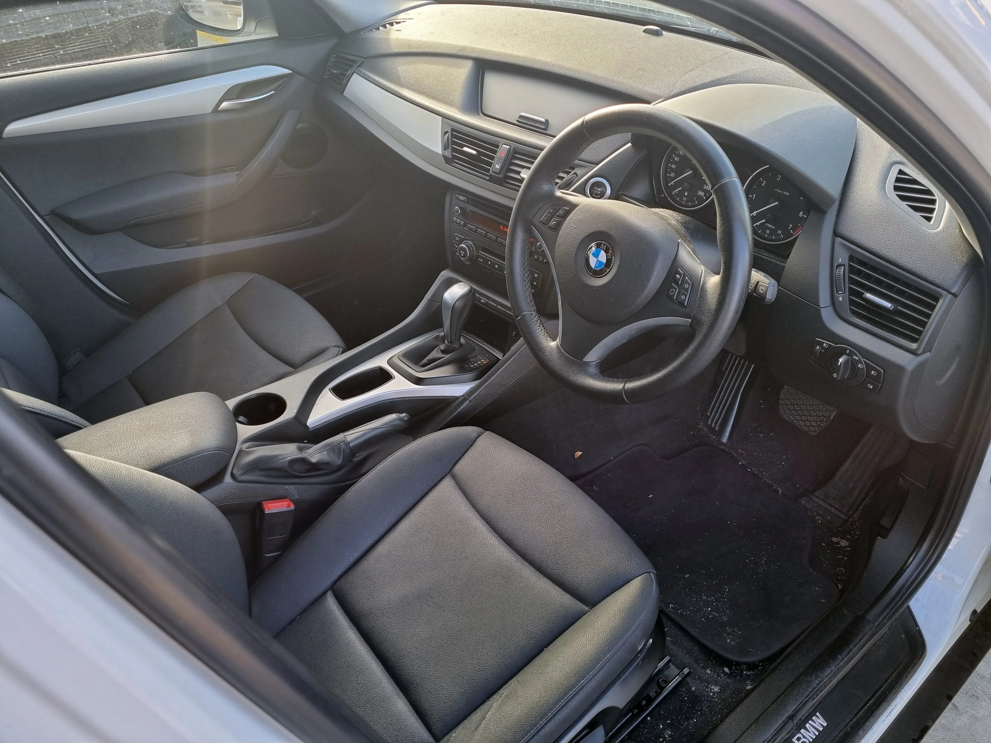 S2922 X1 E84 SAV 18i N46N AUTO 2012/05