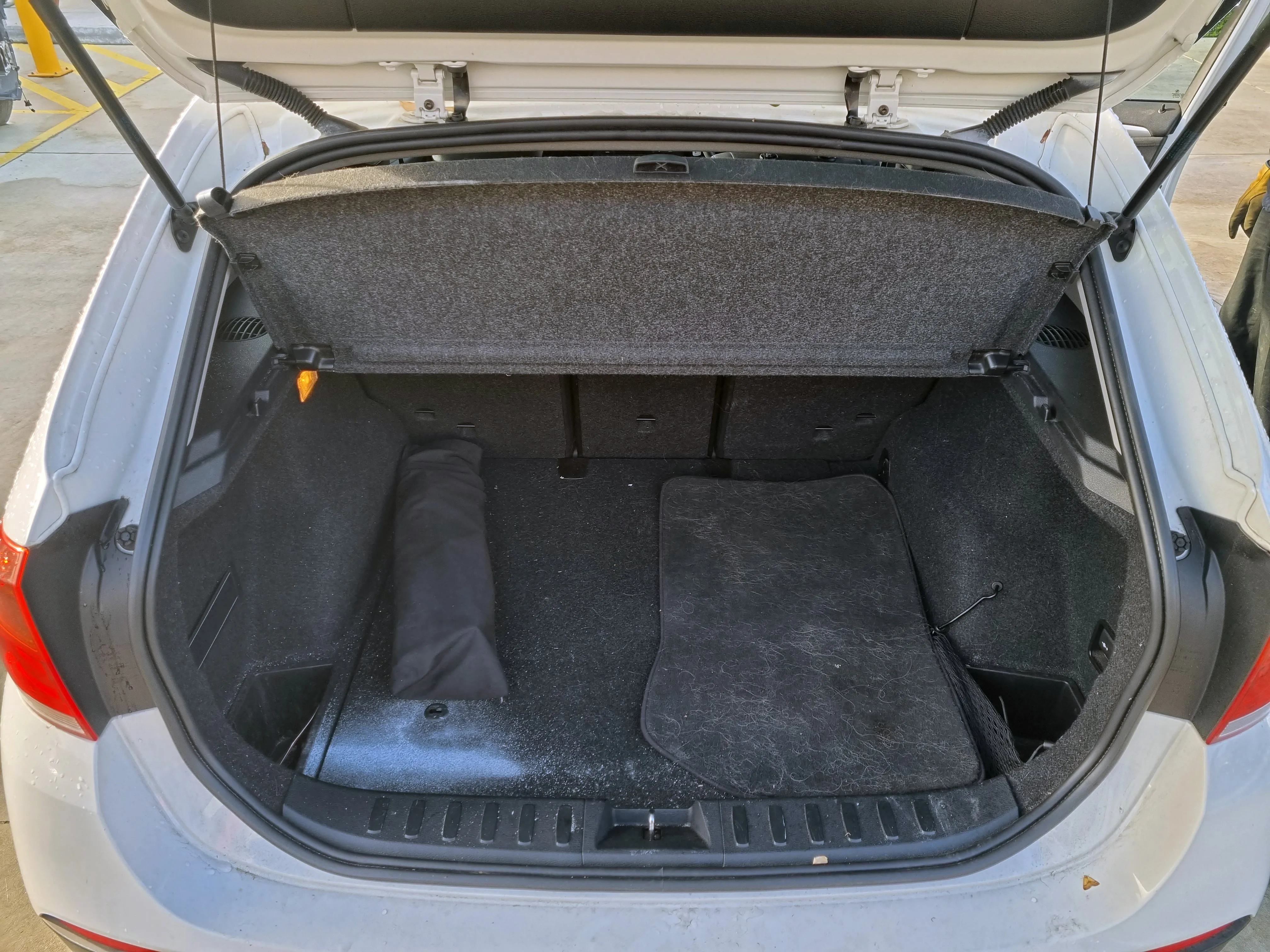 S2922 X1 E84 SAV 18i N46N AUTO 2012/05
