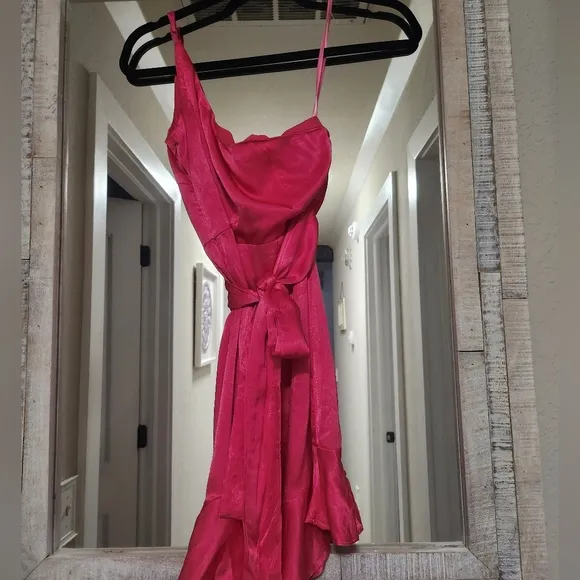 SELFIE LESLIE DON'T WAIT UP ONE SHOULDER WAIST TIE DRESS HOT PINK