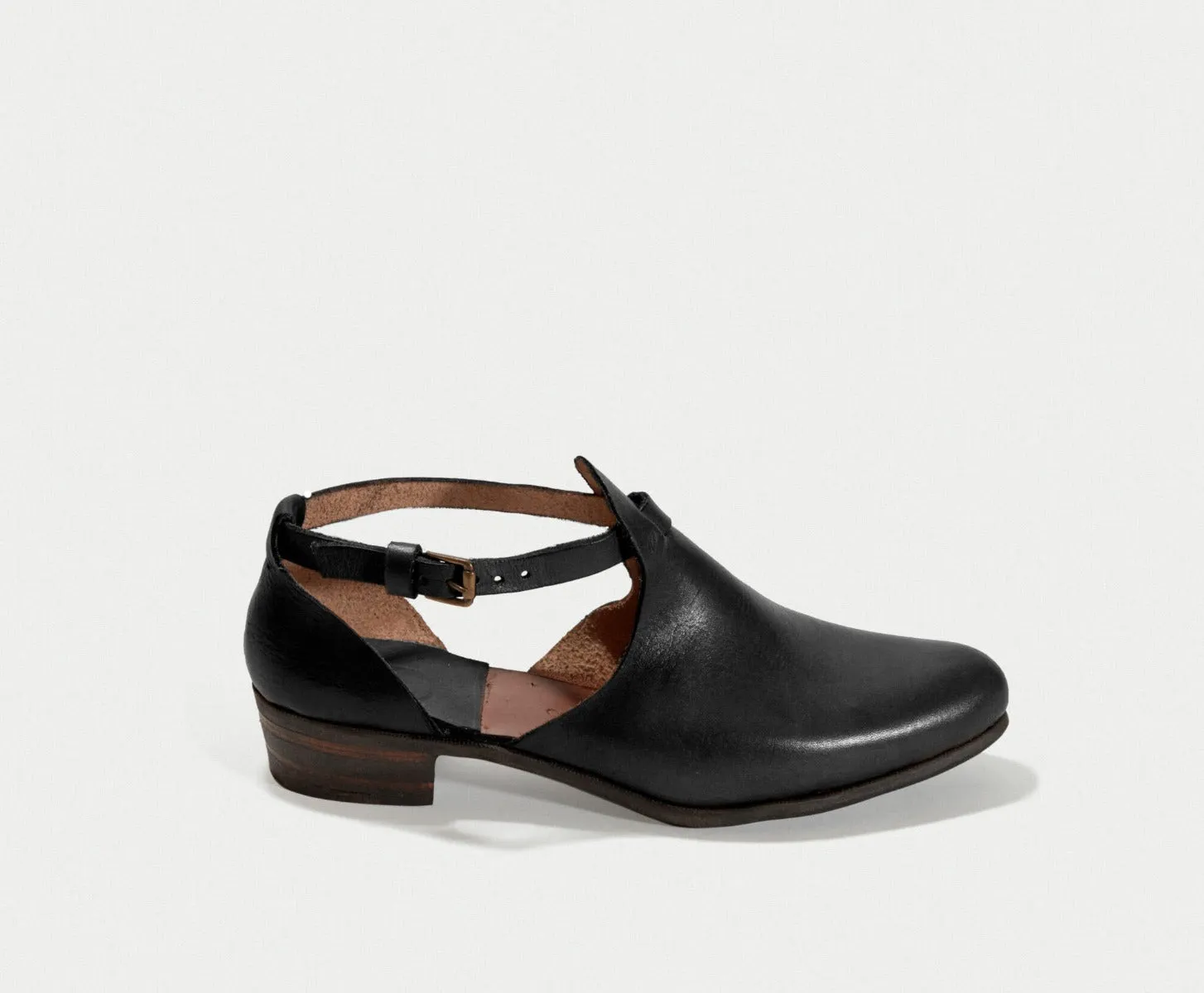 Shoe 60 by Caboclo - BLACK