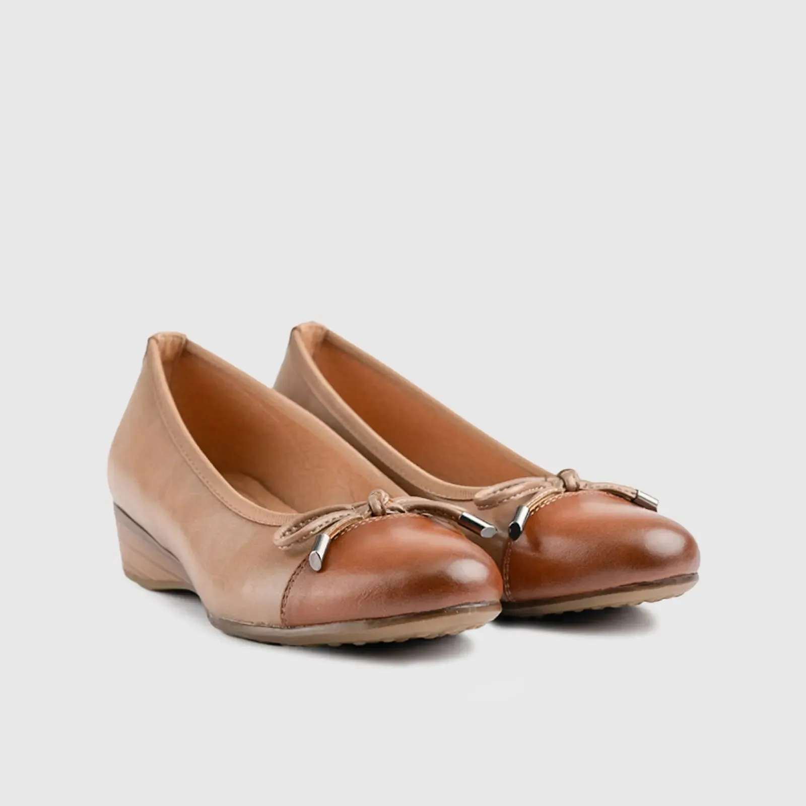 Soft Style Rishelle Wedge Caramel/Tan 01460