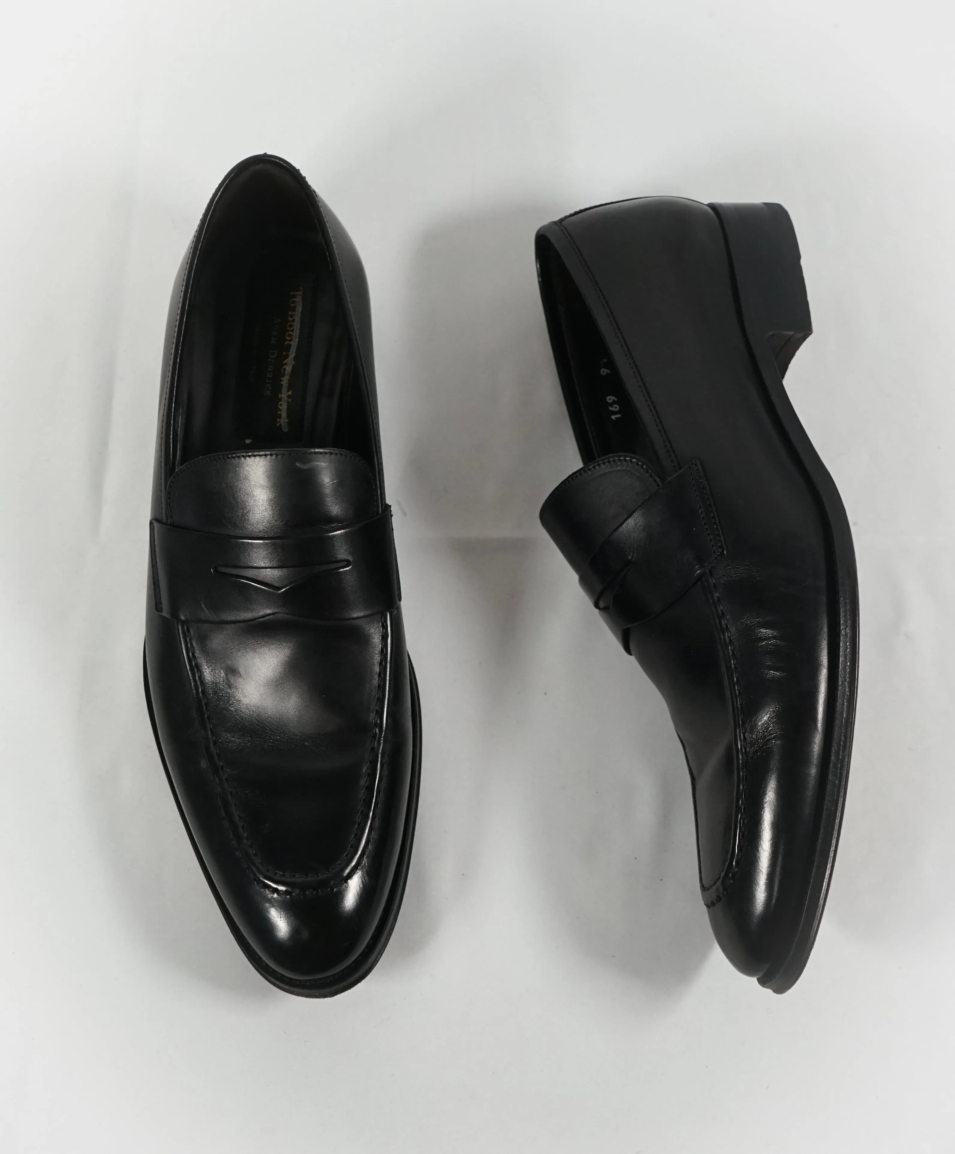 TO BOOT NEW YORK - “James” Black Round Toe Penny Loafers - 9.5