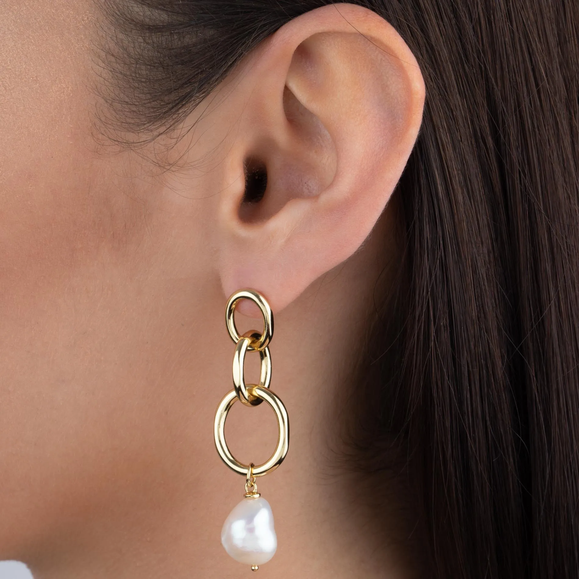 Triple Link X Pearl Drop Earring