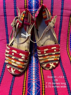 US 12/12.5-Kids Multicolor Huarachas- Huarachas para niñxs