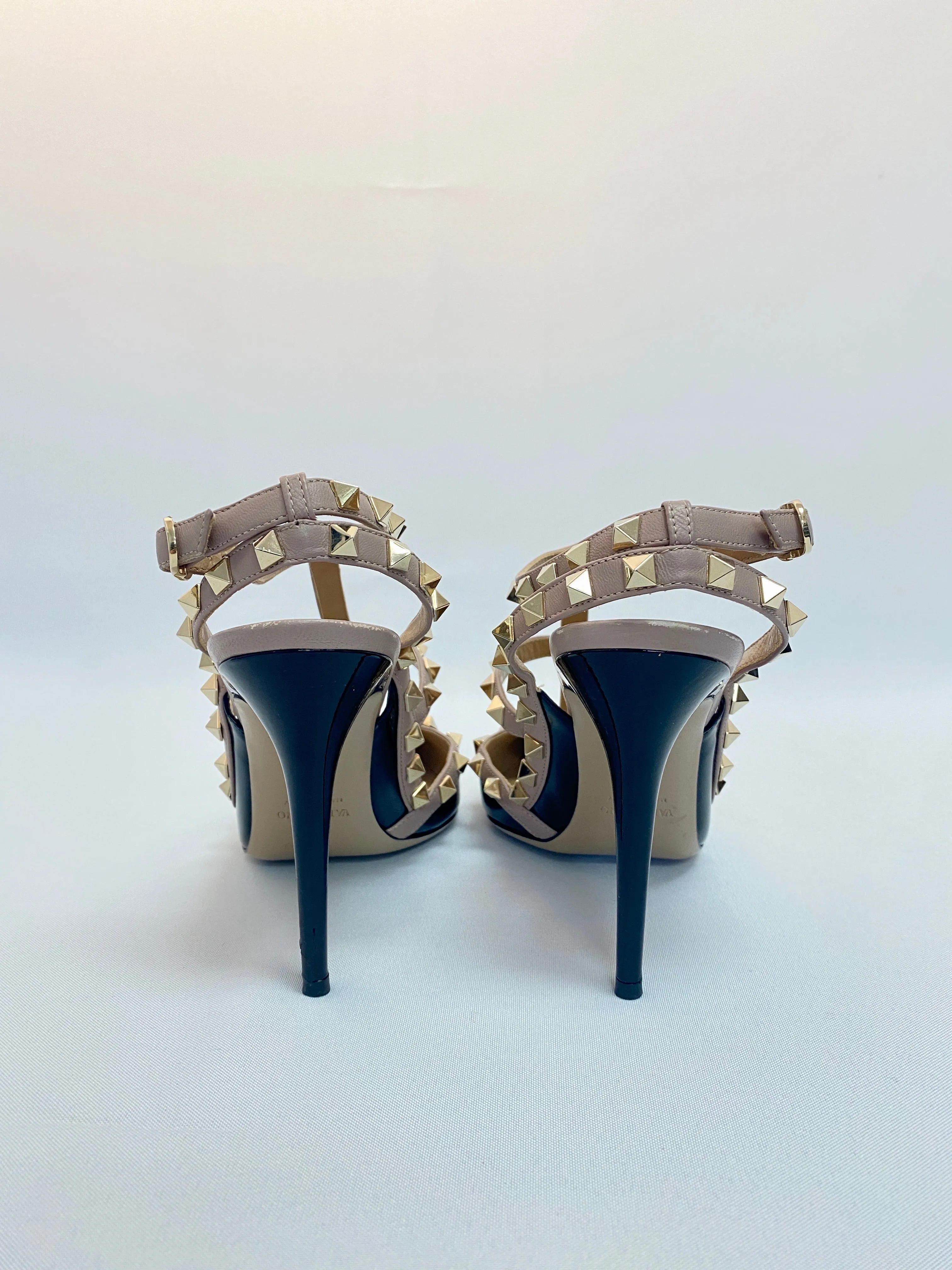 Valentino Rockstud Patent Leather Pumps