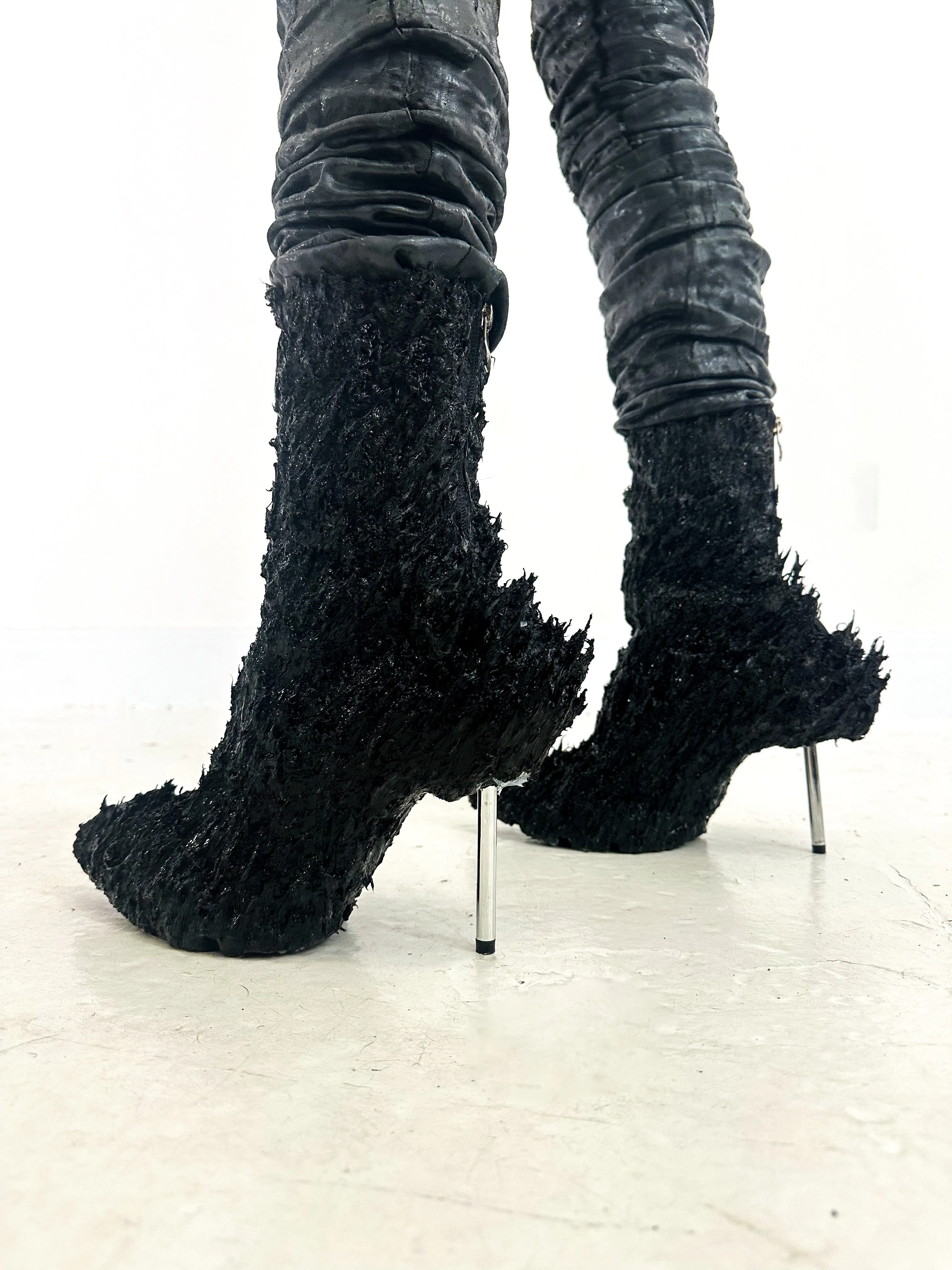 VERNUM ROAD RUNNER HEELS