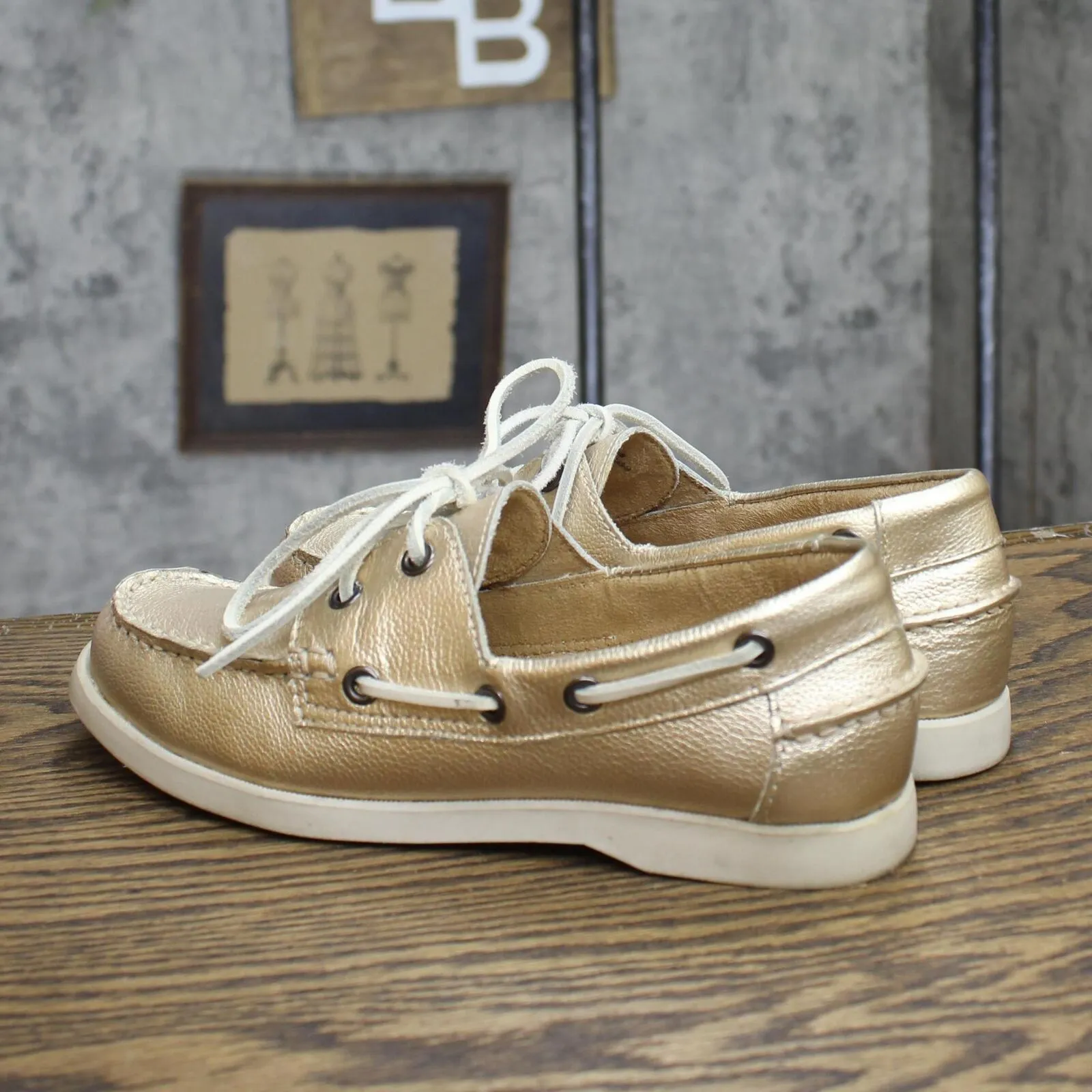 White Mountain Womens Vintage Shiny Boat Shoes 1673ee7dfa2beb Gold Yellow 6M