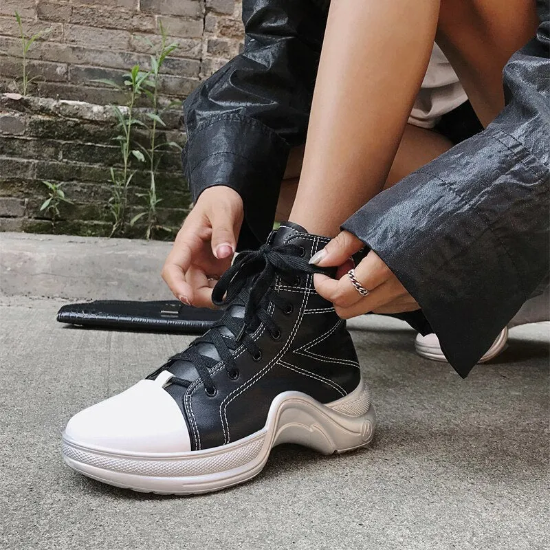 Women Lace Up Platform Boots Thick Bottom