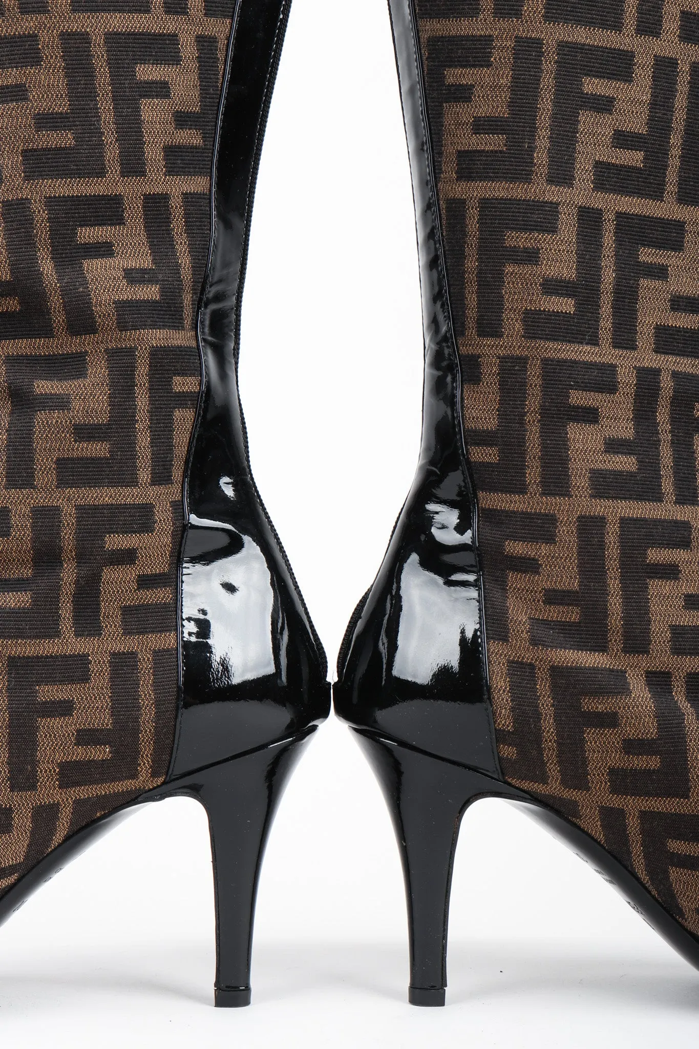 Zucca Patent Boots